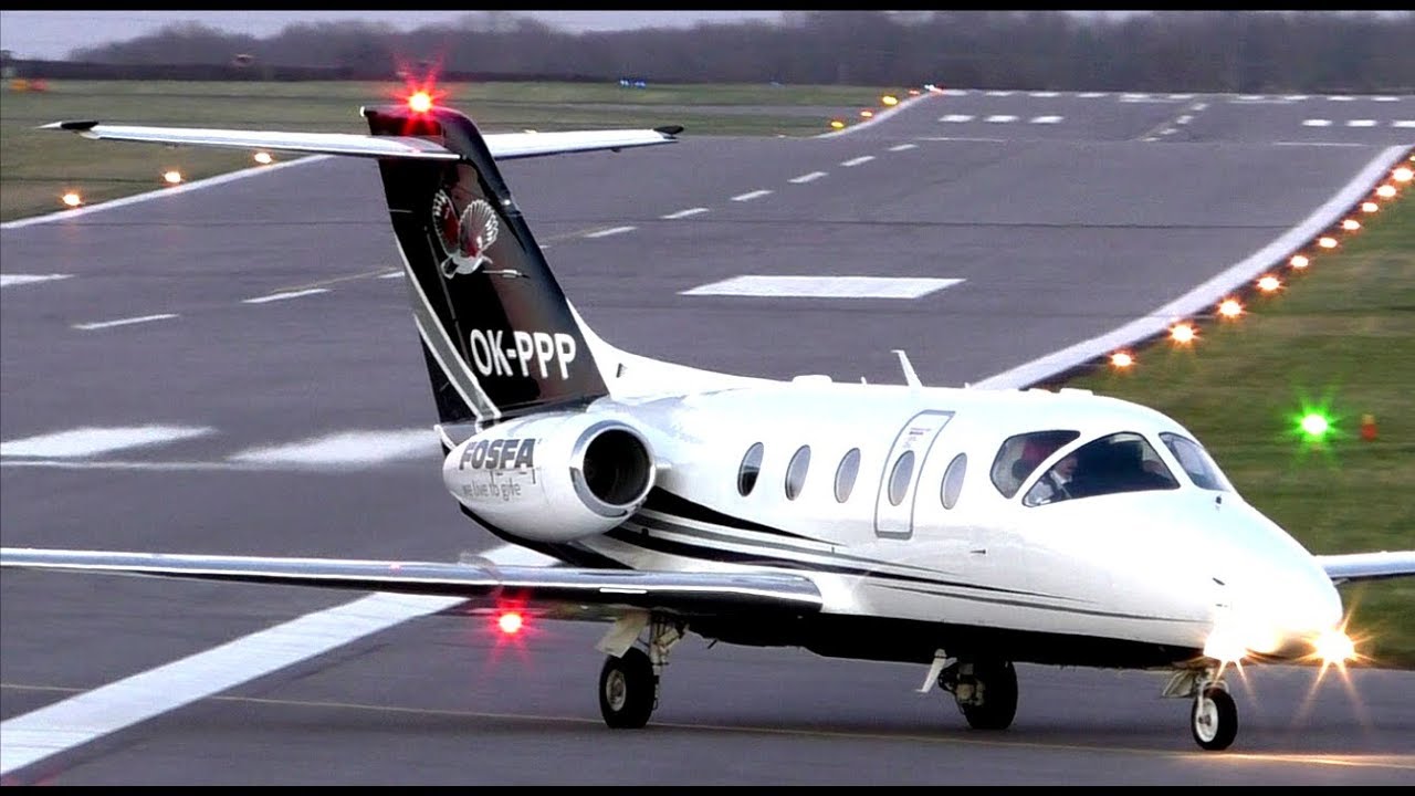 Stunning Nextant 400XTi OK-PPP Taxi & Take Off at Cambridge Airport