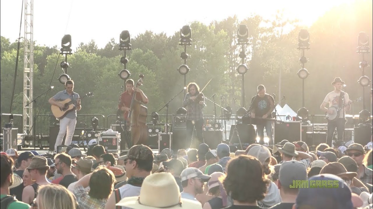 The Infamous Stringdusters - “Jack Straw” - 06/09/17 - The Blue Ox Music Festival, Eau Claire, WI