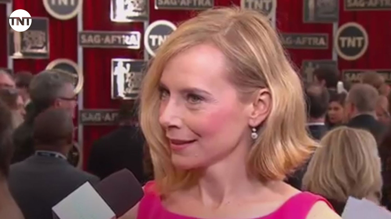 Amy Ryan I SAG Awards Red Carpet 2015 I TNT