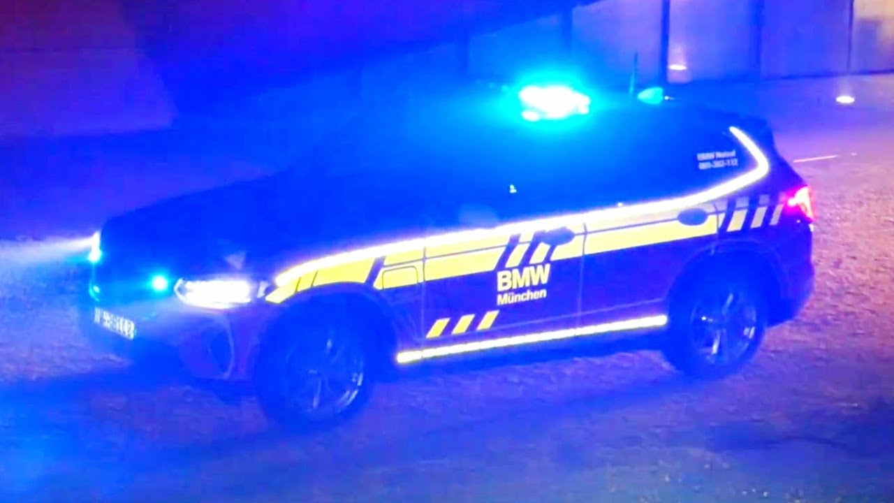 BMW Werkfeuerwehr München im Einsatz - BMA BMW-Welt an Silvester