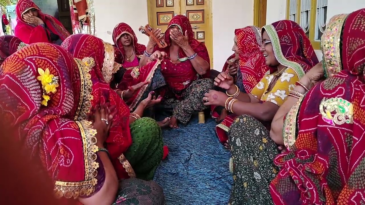 5 को गुड मंगाई बाई जी थोड़ा थोड़ा बांट जच्चा गीत