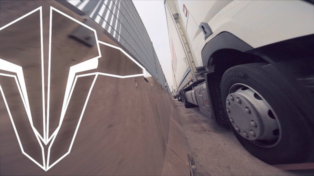 Tight Spaces // LM2 V2 // FPV Freestyle