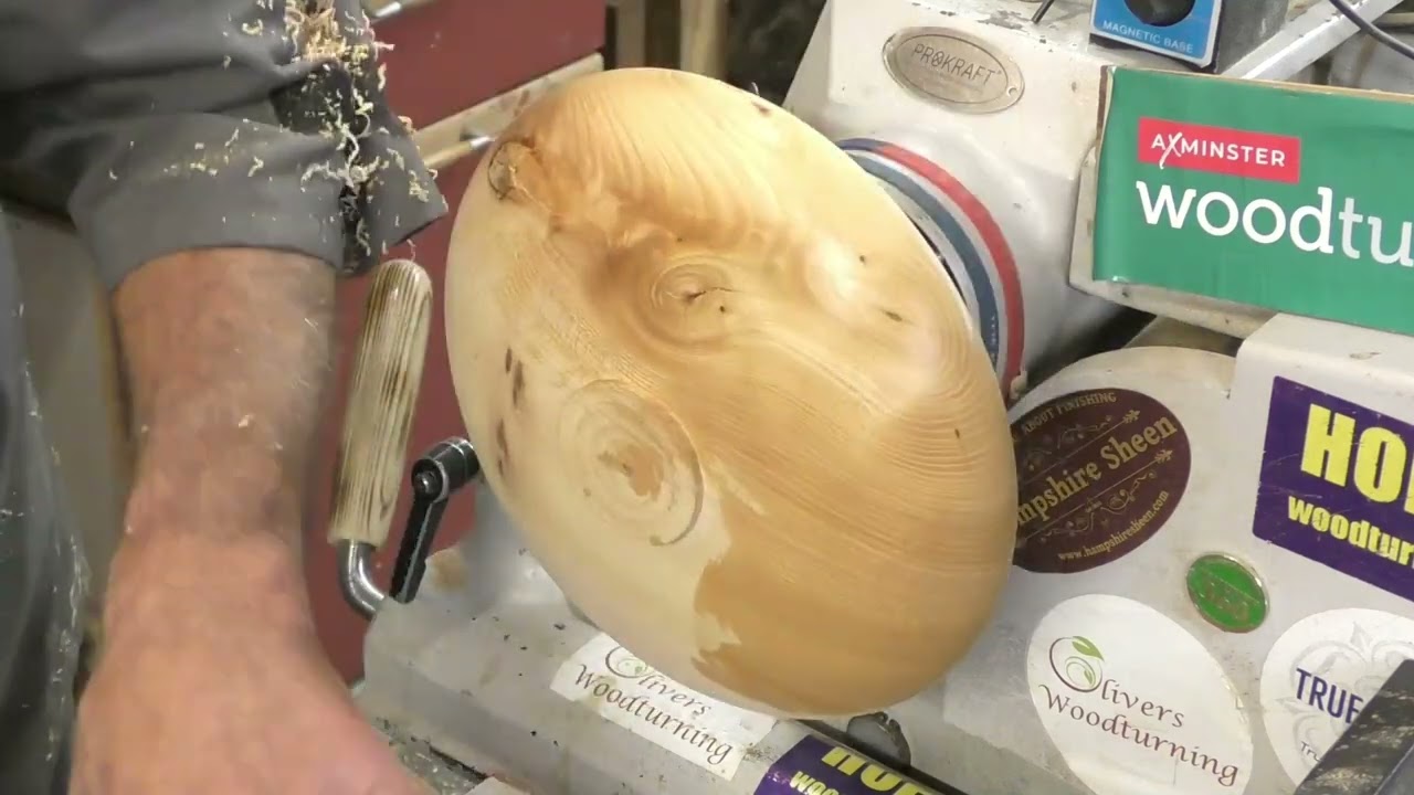 Точение по дереву &mdash; чаша из вяза