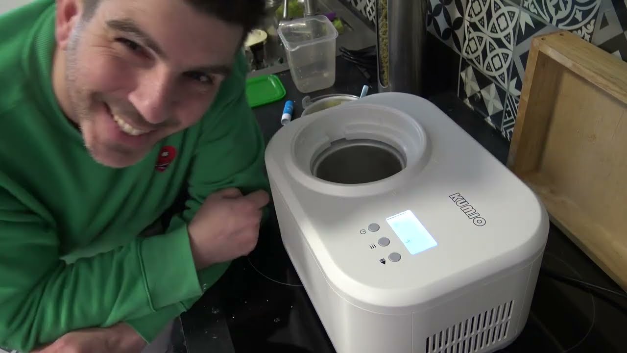 Test de la Sorbetière à turbine à 100€ et recette d'un sorbet rapide au jus de fruit !