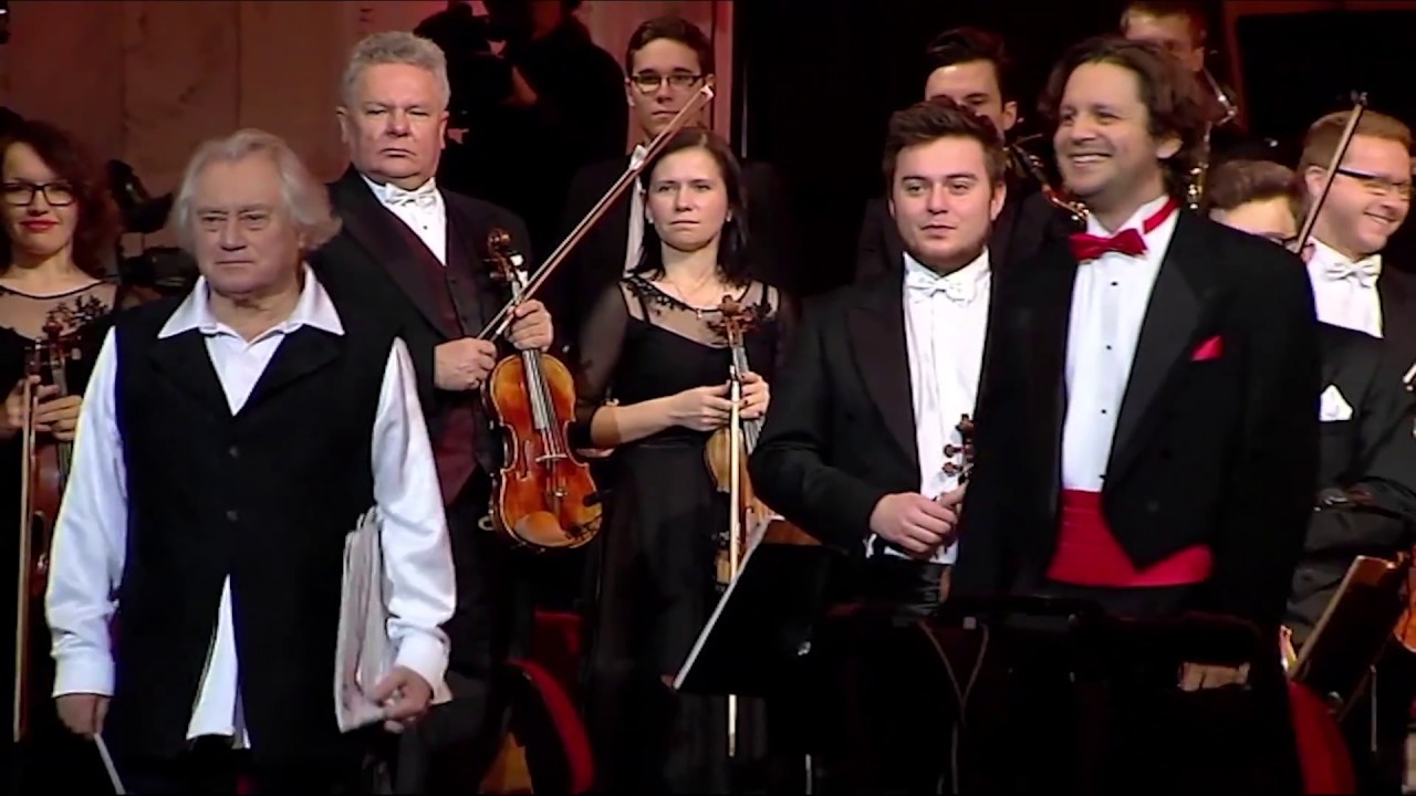 George Gershwin Rhapsody in Blue, New York  - Jerzy Maksymiuk and Daniel Vnukowski