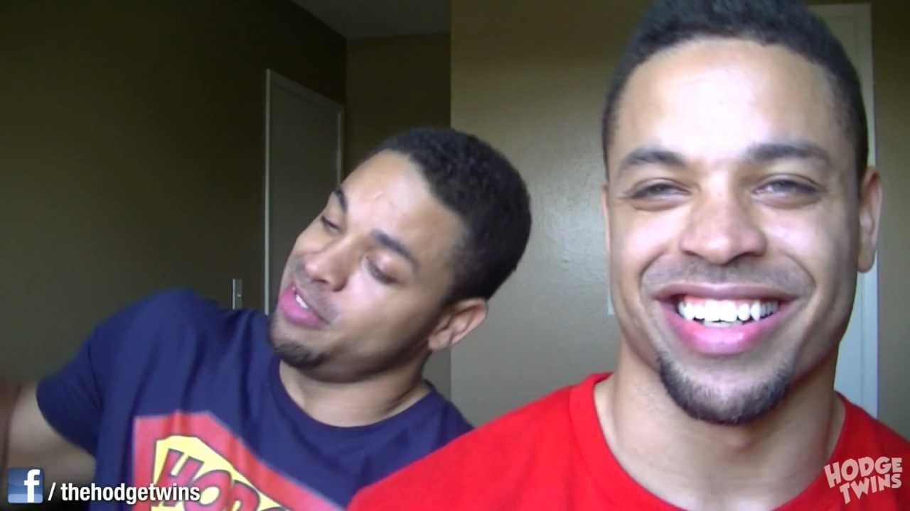 Planes Landing in Windy Conditions @hodgetwins