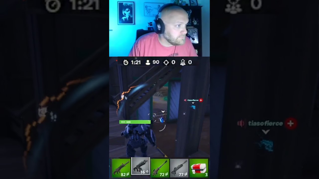 Early game chaos! #fortnite #gaming #streamer #shorts #twitch