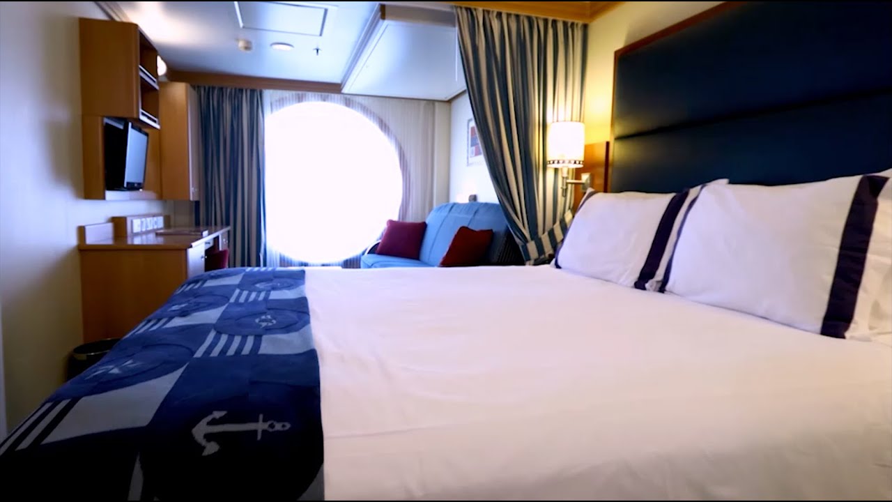 Disney Dream/Disney Fantasy - Deluxe Oceanview Stateroom | Disney Cruise Line