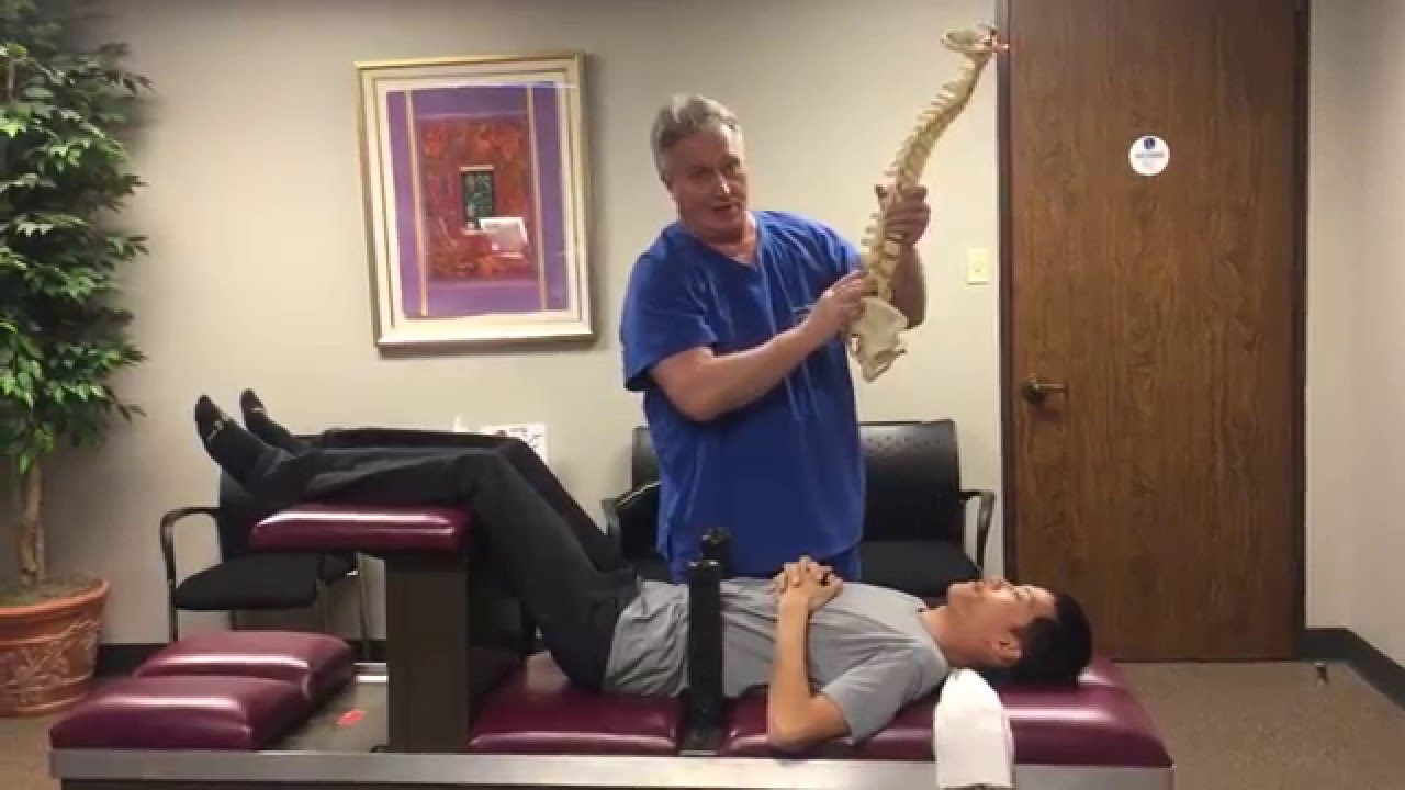 Spinal Decompression Demonstration at Advanced Chiropractic Relief