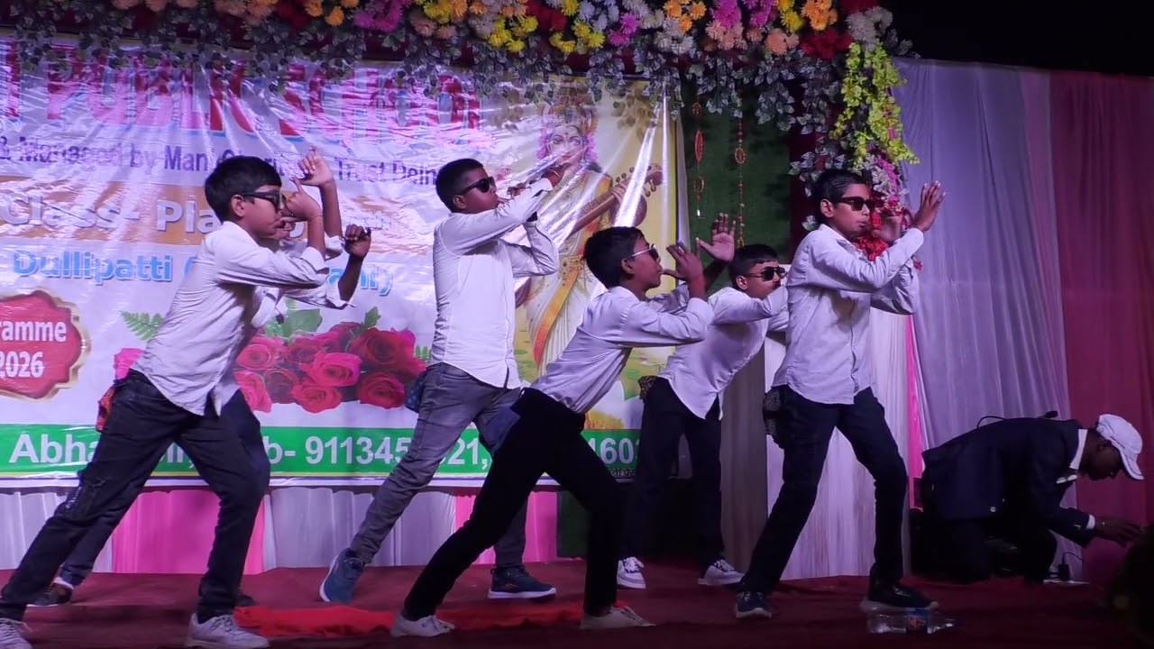 Lazy dance. Students performance in MPS Dullipatti 