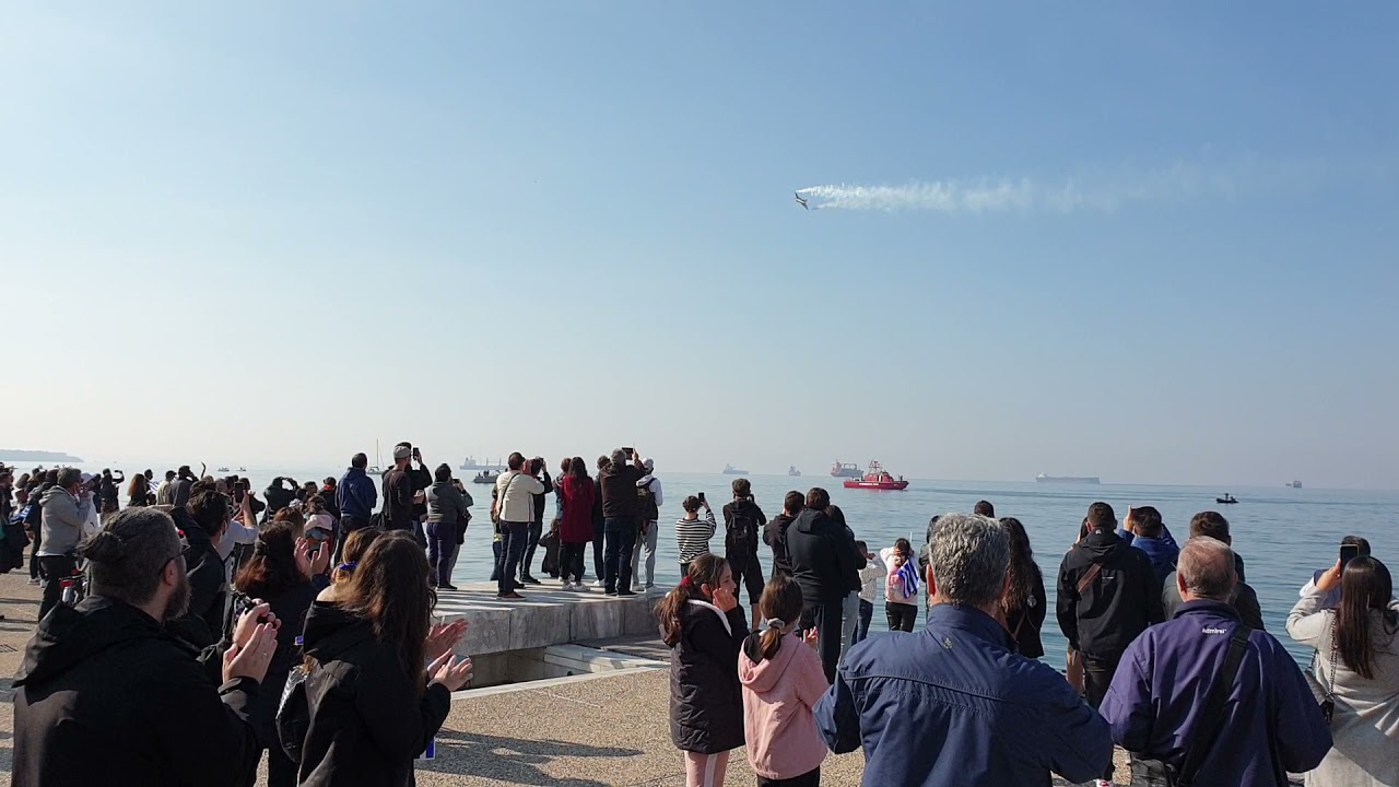 Greek F16 Amazing Demonstration - Thessaloniki 2021