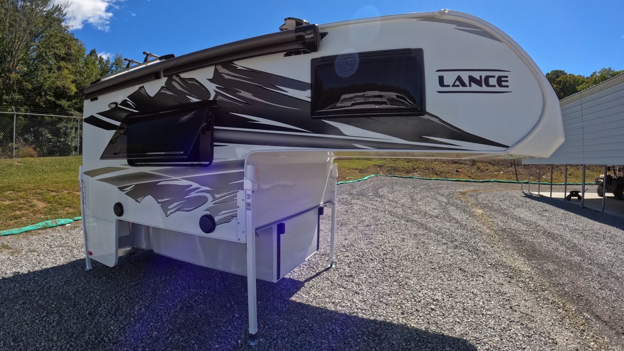 2022 Lance 825 Shortbed Camper - Lance’s LIGHTEST Four Season Camper