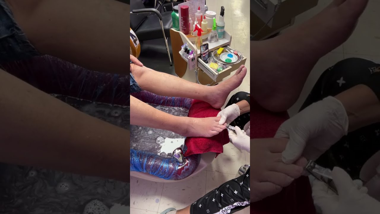Today is Friday and I've only had one male customer for a pedicure.