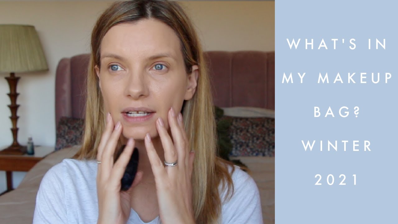 WHAT'S IN MY MAKEUP BAG | WINTER 2020 | RUTH CRILLY