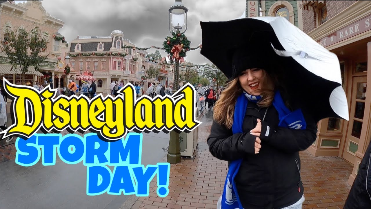 Disneyland Rain Storm-Rainy Day at the Park..Ride Closures & How to Enjoy The Day with No Genie Plus