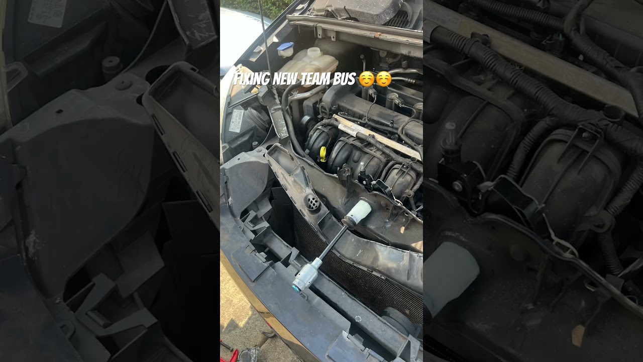 #mechanic #van #repair #ford #car #engine #gearbox #clutch #focus #cmax #team #bus