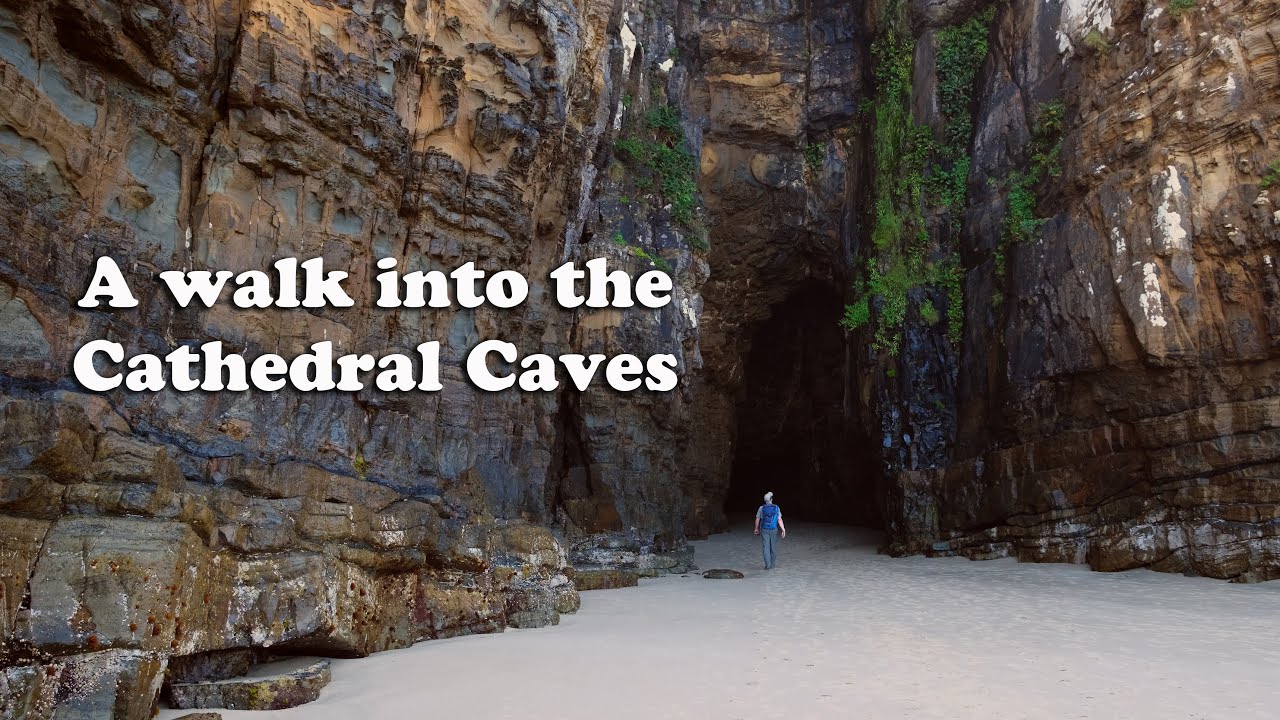 Solo Walks New Zealand: Cathedral Caves Coastal Walk, Catlins
