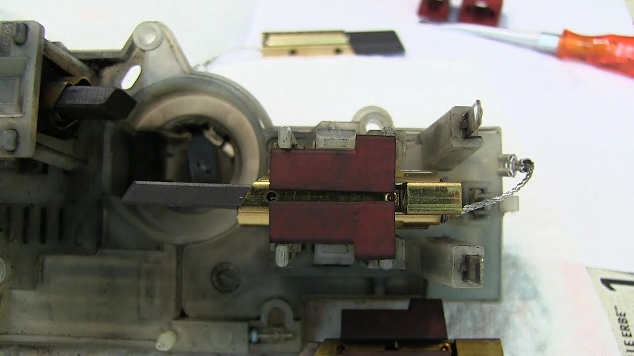 Miele Waschmaschine W2241 Motorkohlen austauschen