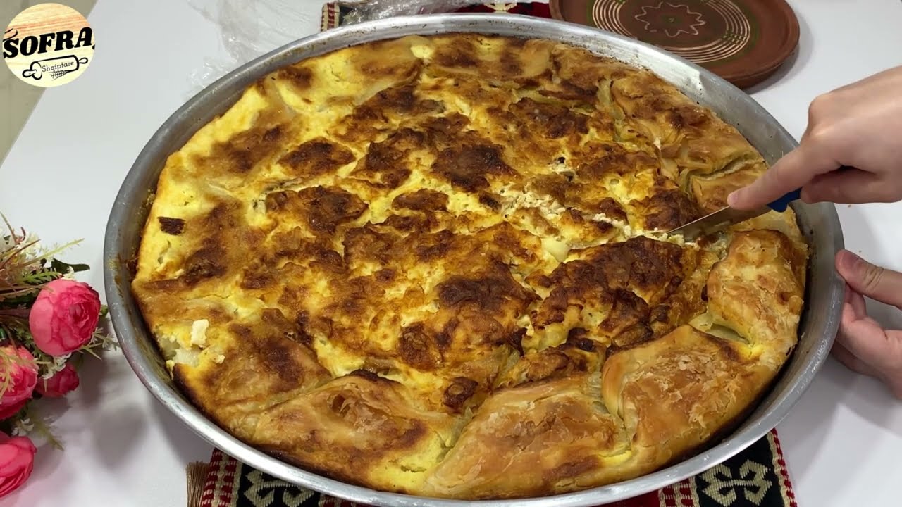 Perpeq  Drenice sikur ktyneher per Nderin e Diteve te Lavdishme
