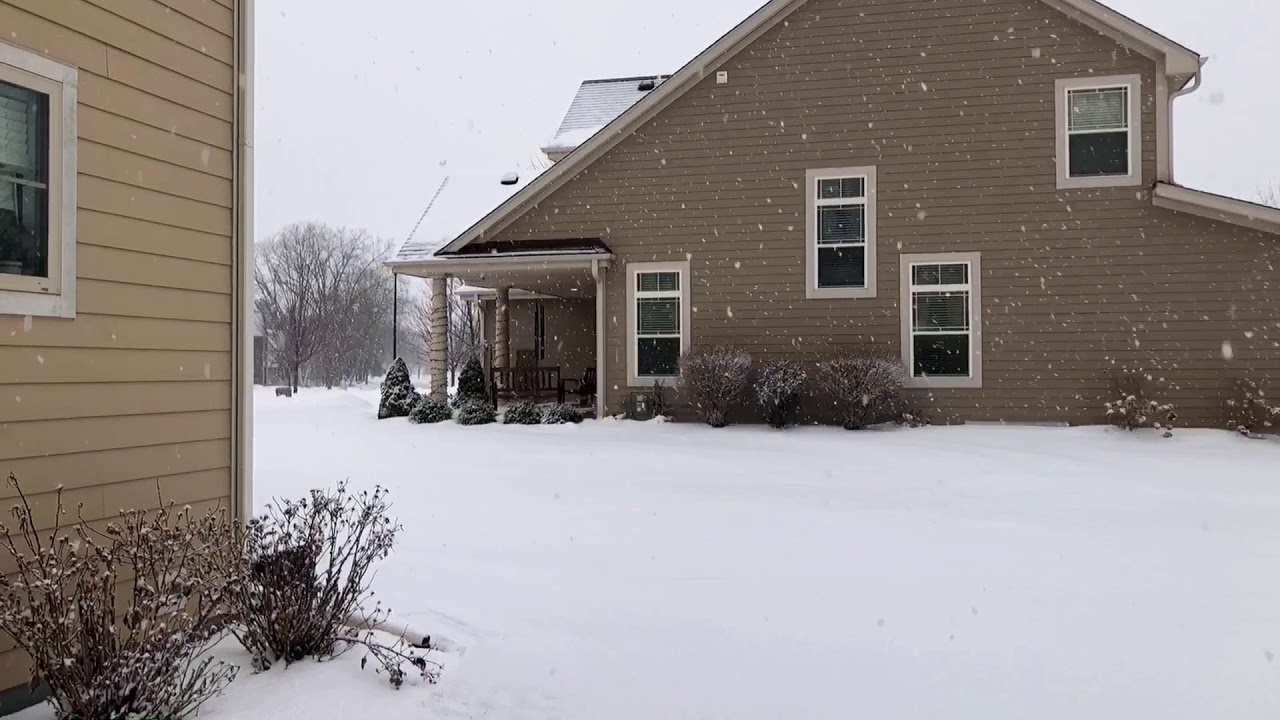 Snow day at Oconomowoc, WI - Relaxation video with calming music