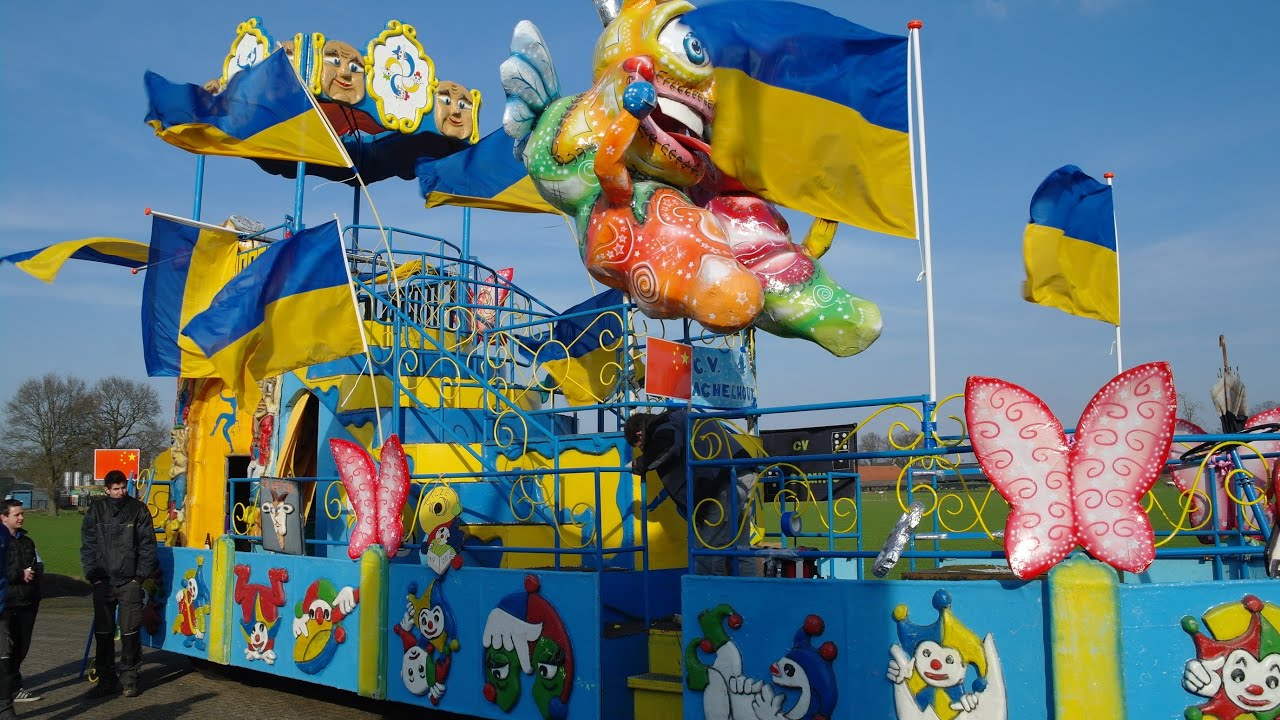 Opbouw en Overtocht Wagen - Optocht Chaam 2016 - CV Kachelhout/Bokkie/Meej Gemak/Domino/OVM