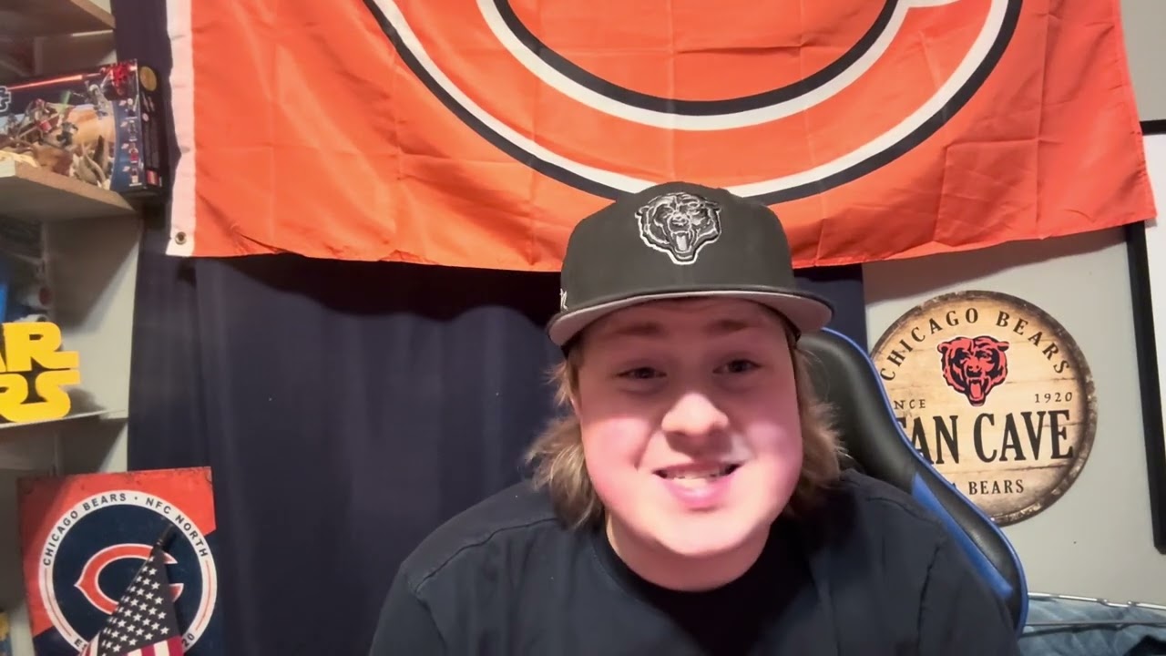 ￼Dalman retires! And DJ Moore gets traded! 