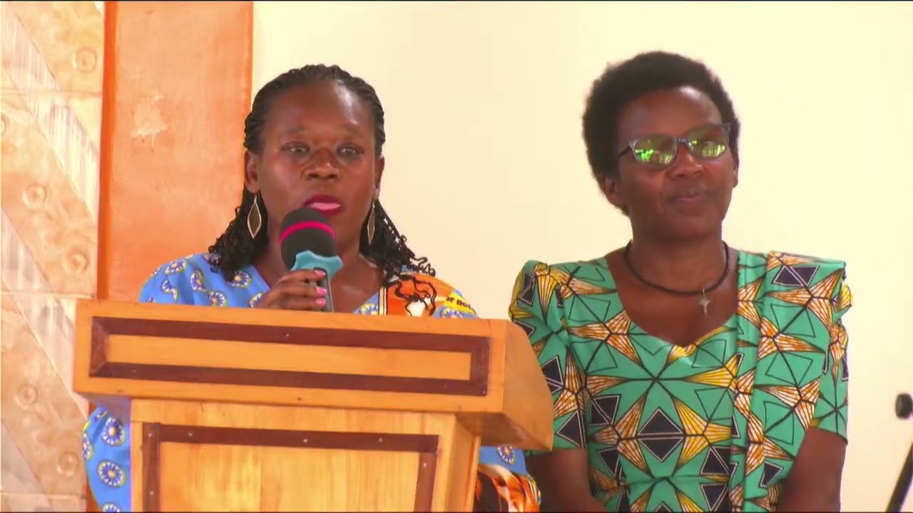 IYUMVIRE UBUHAMYA BUKOMEYE BWA MUKARUBAYIZA PHILOMENE  NYAGASANI YAMUKOREYE IBITANGAZA
