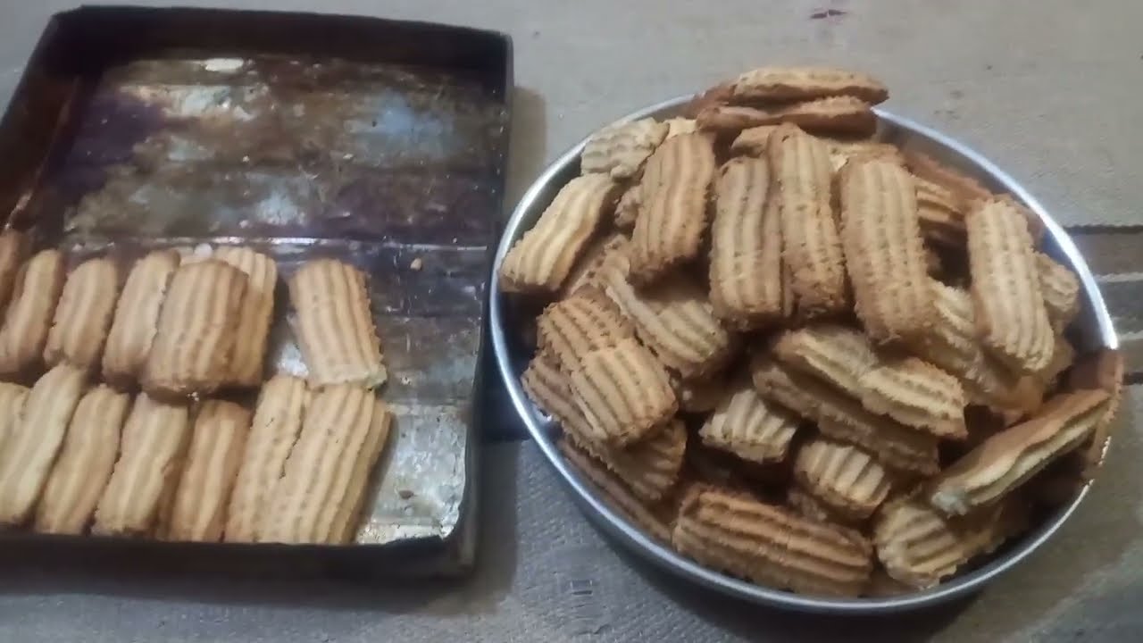 بسكويت النشادر الصعيدي ب4 بيضات وكيلو دقيق في الخلاط بالمقادير بالكوبايه والجرام مظبوط هاش ومنف👍👌🏻