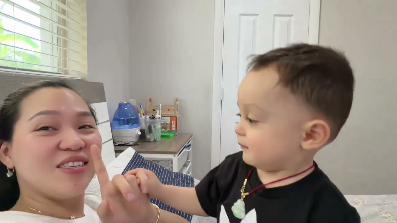 Vlog 111 ll DONALD LẦN ĐẦU CHẠY RA TRỜI MƯA