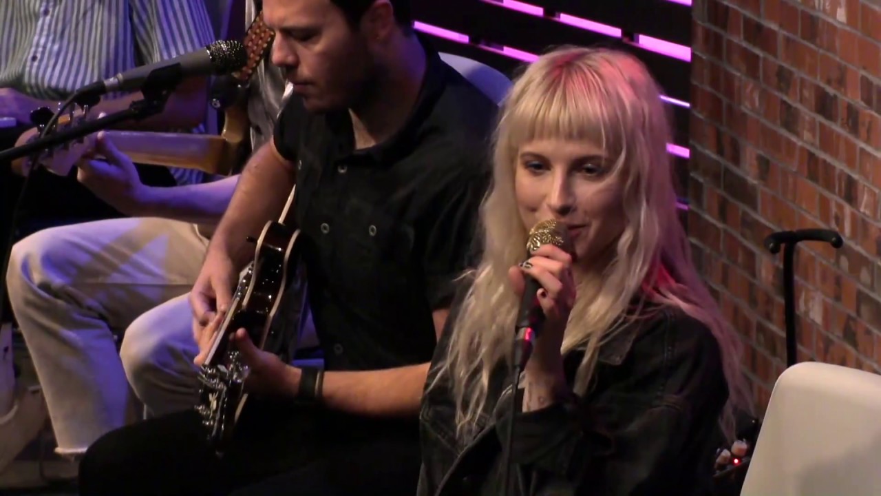 Paramore - Hard Times [Live In The Lounge]