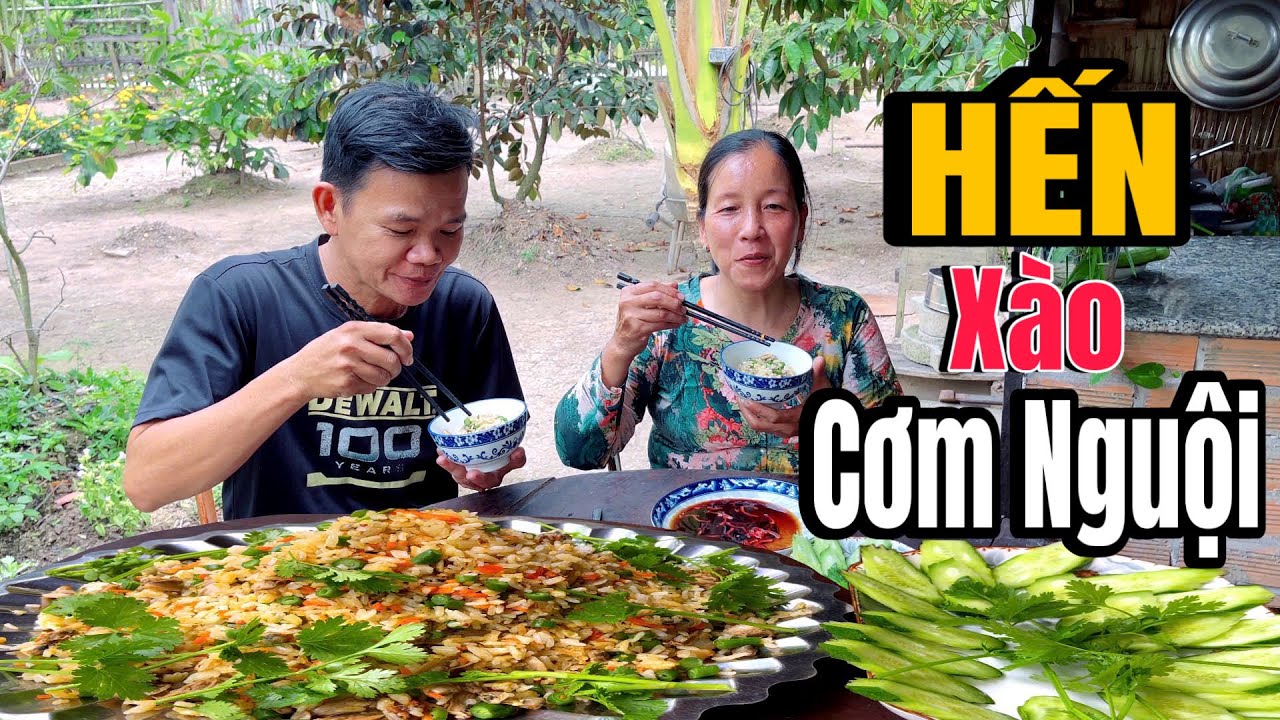 Sao Gọi Đây Là Bữa Ăn Đậm Chất Tình Làng Nghĩa Xóm ?