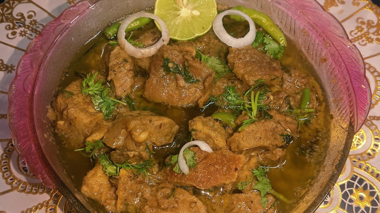 Hari mirchi ka korma हरी मिर्ची का कोरमा
