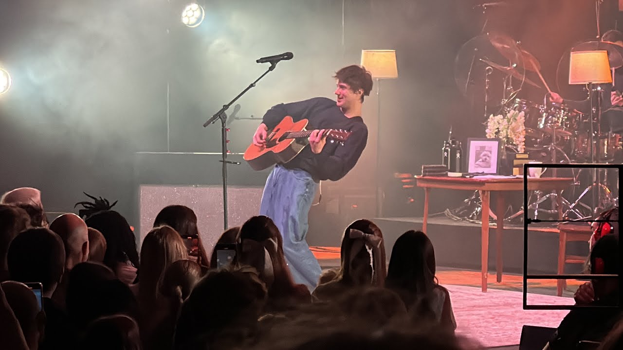 Alec Benjamin-The Way You Felt-LIVE-LONDON, The Royal Albert Hall-16th March 2025-12 Notes Tour Gig