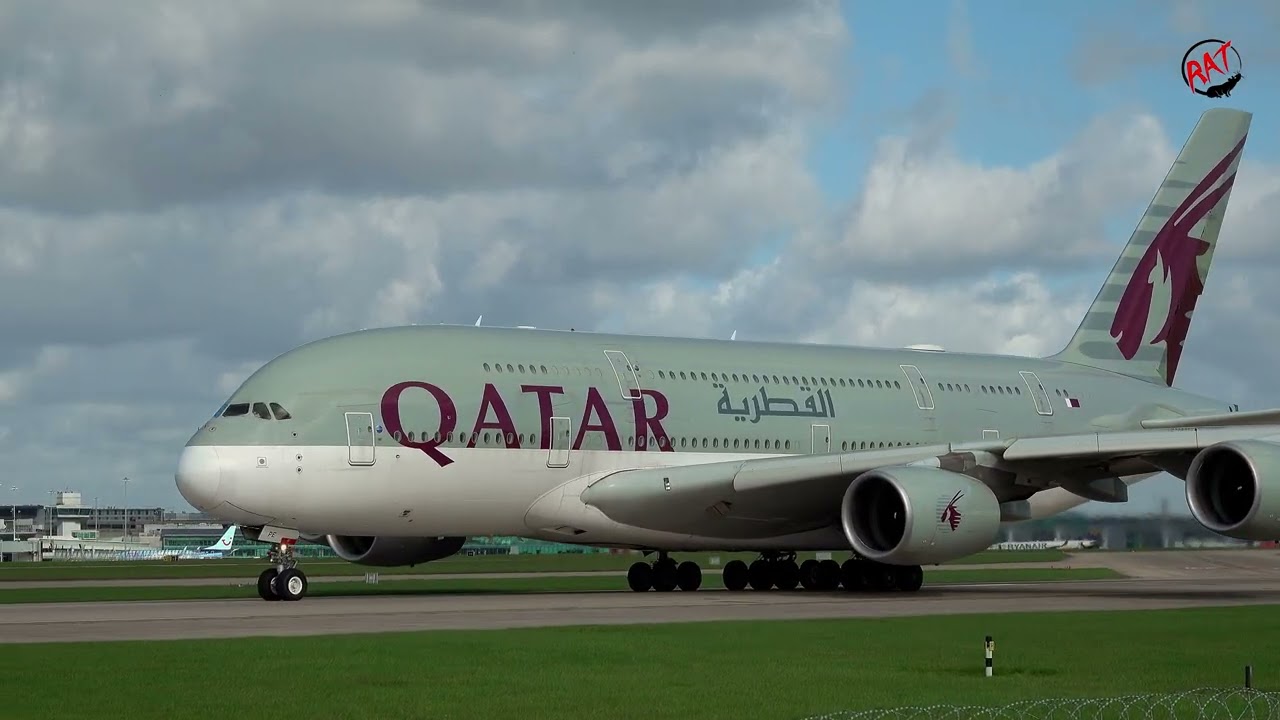 Nice detailed view of a Qatar 380 (A7-APE) departing to Bangkok .. 4K