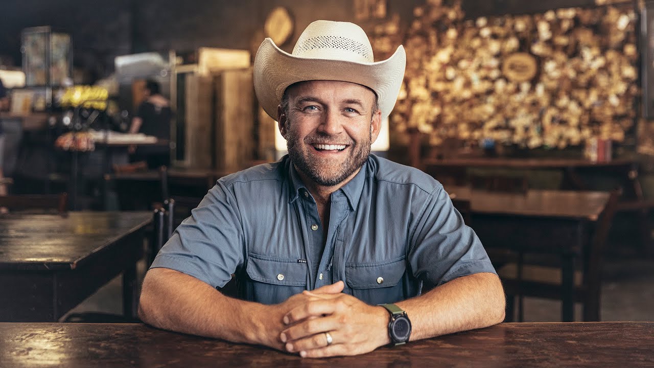 Drive like a Texan: Chet Garner