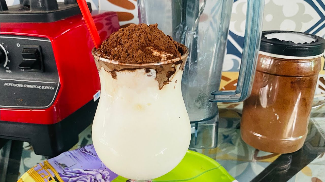 Cách pha chế món Sữa chua đánh đá cacao