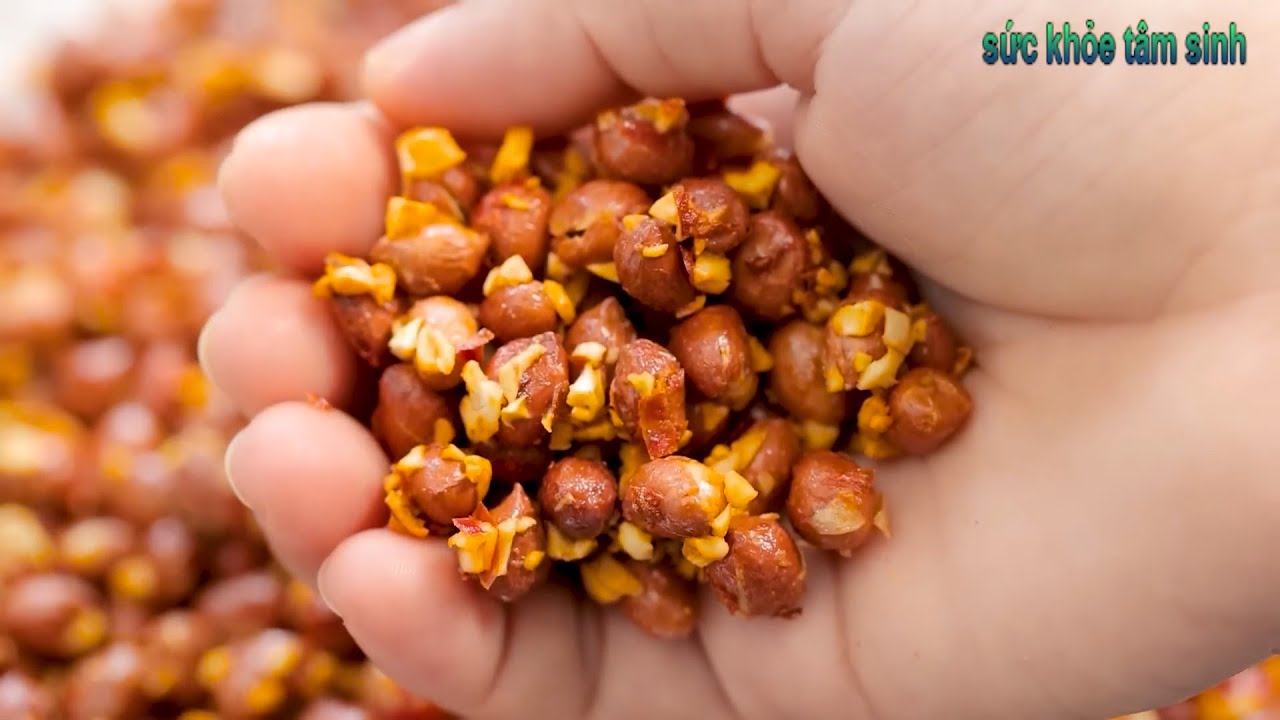 Cách làm món Đậu Phộng Rang Tỏi ớt lai rai trong ngày lễ Tết