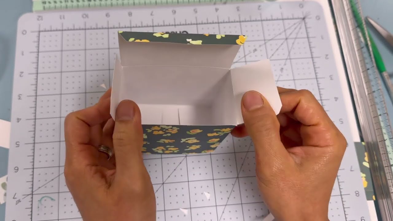 How to make a simple gift box