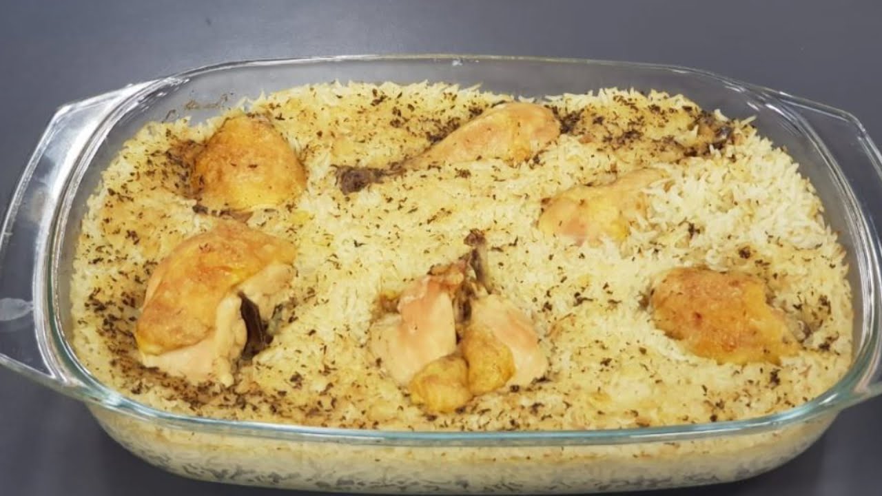 Tavë me pulë, qepë dhe oriz nga zonja Vjollca