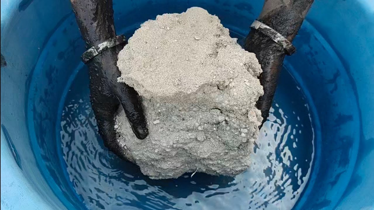 Extra soft gritty dusty huge chunks crumbling in lots of water  with muddy hands 4 different pouring
