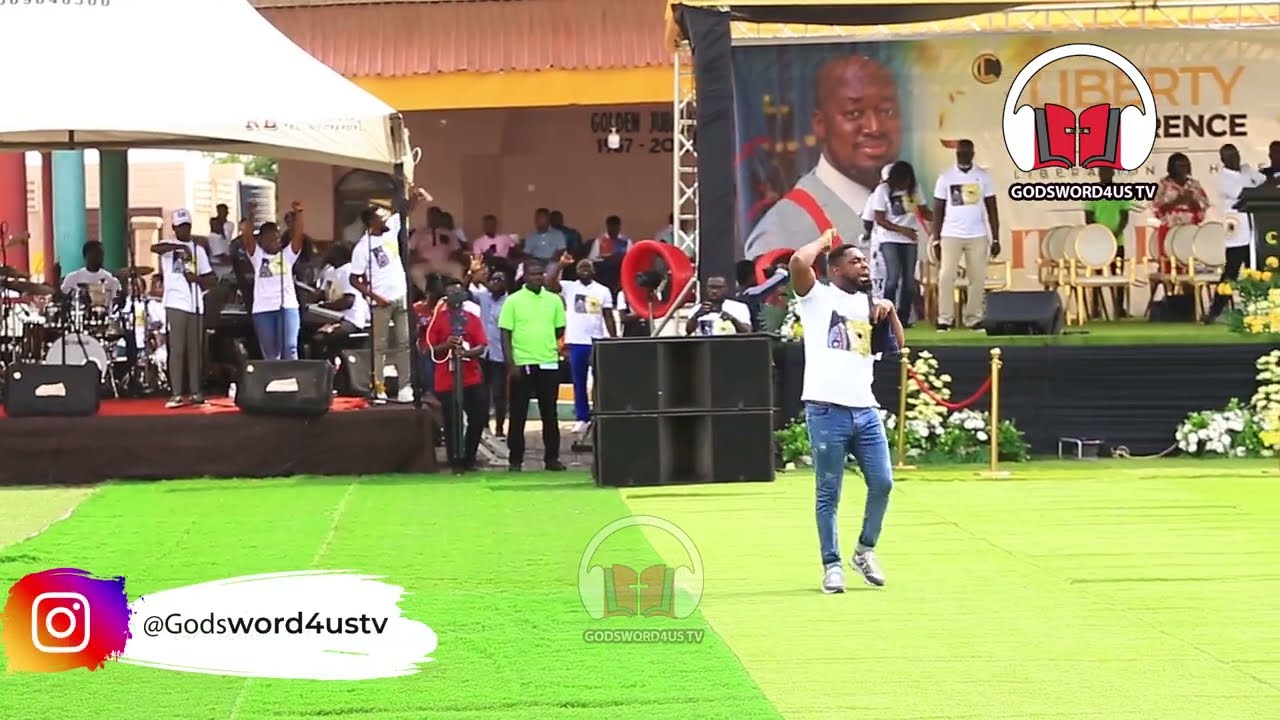 4O MINS NONSTOP PRAISE AND WORSHIP WITH QUAME GYEDU...MUST WATCH