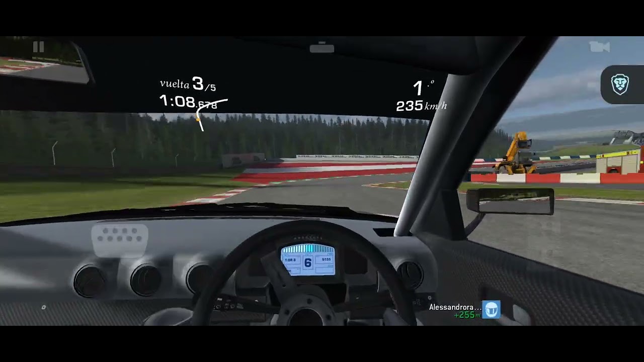 Un vídeo de real racing 3 antes de que cierren.