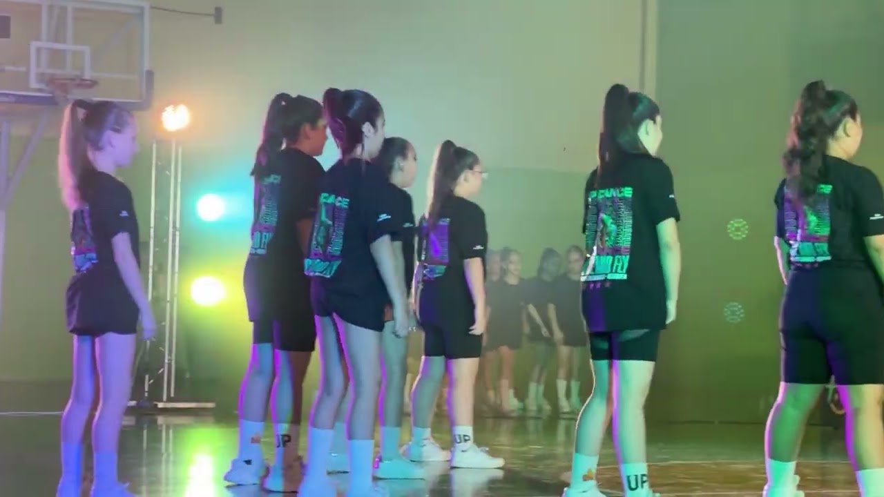 CIERRE 2024 Hip Hop Infantil Up Dance