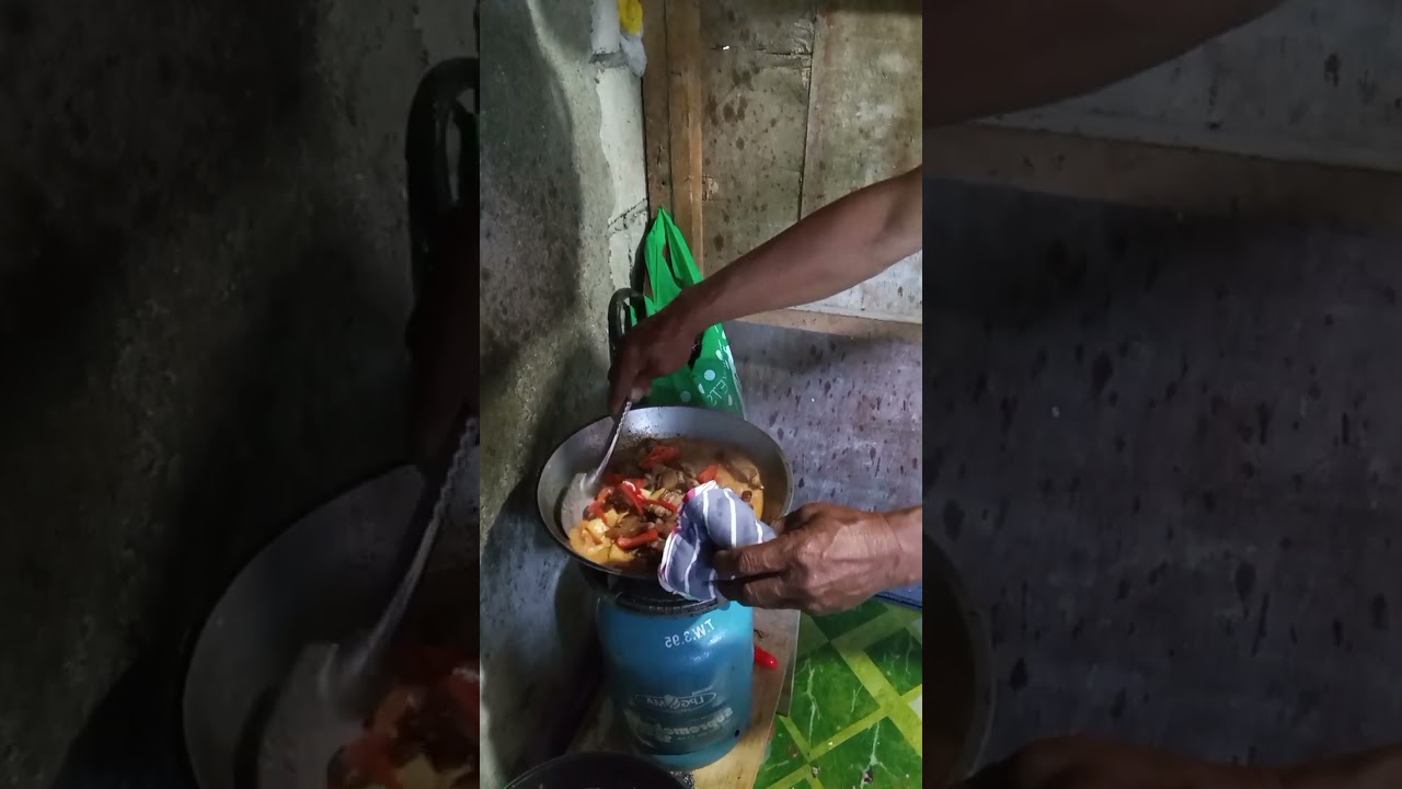 good evening everyone nag luto tayo ng ulam sarsyado sa gata /w baboy 