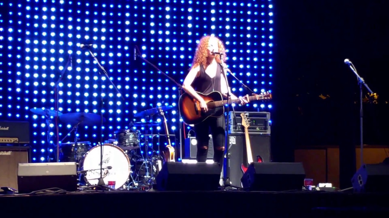 November 2nd live-Sa&scaron;a Lango&scaron;ov&aacute;-klub Slavie-Česk&eacute; Budějovice-31.8.2017