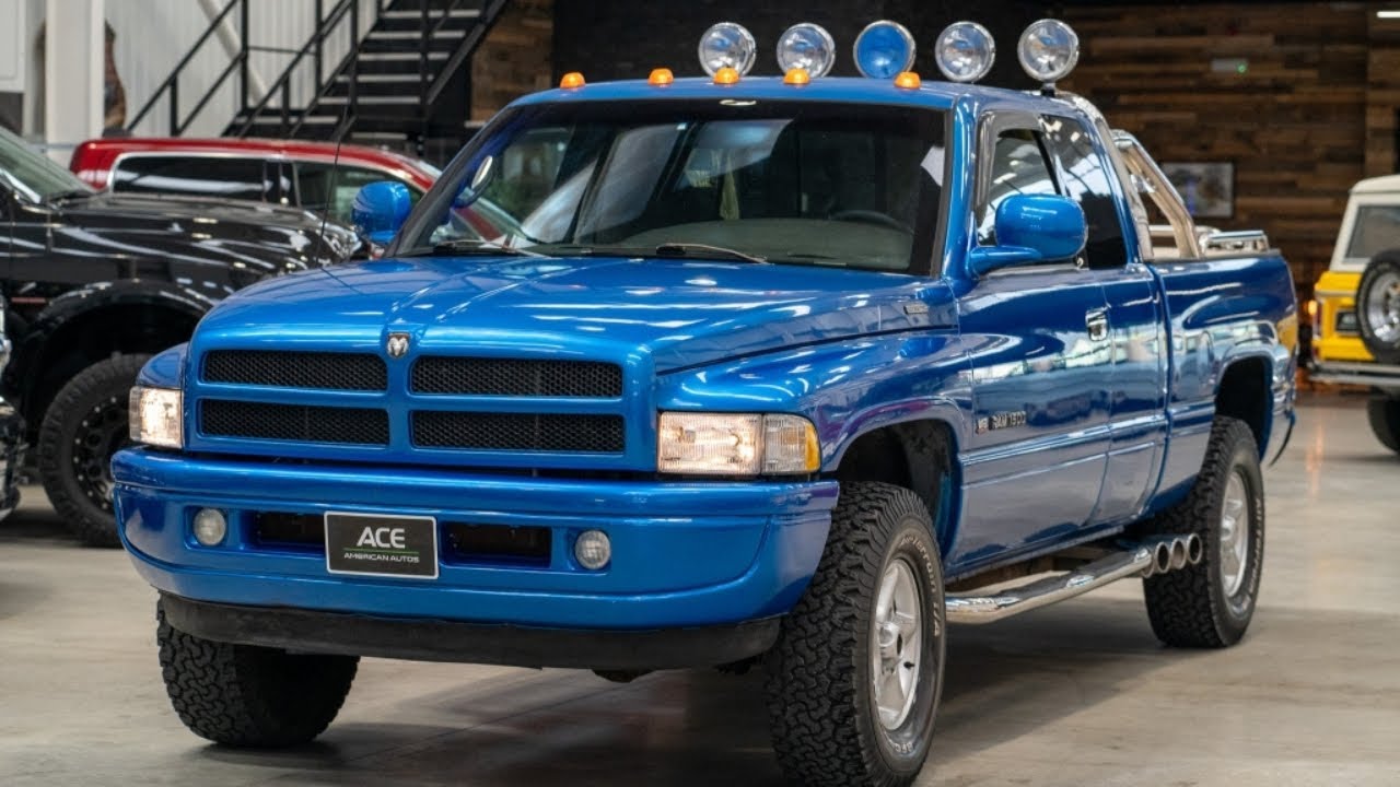 1996 Dodge RAM 1500 5.2L Magnum V8 Classic American Pickup with Unique Styling
