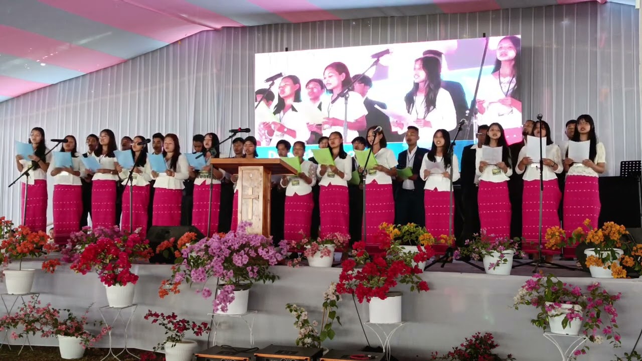 Krima XVII CK Sobha biap Bakenang. Dobakol Baptist Church choir.