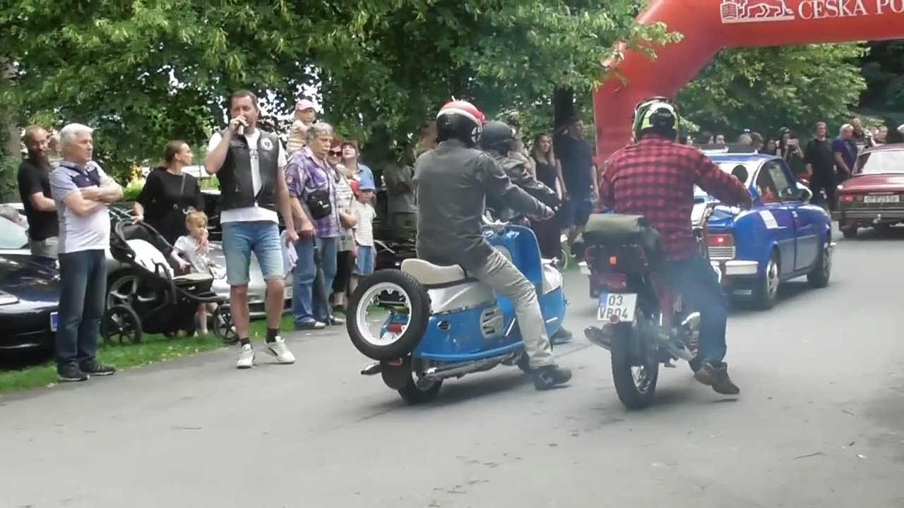 Sraz veteránů Kravaře 2025