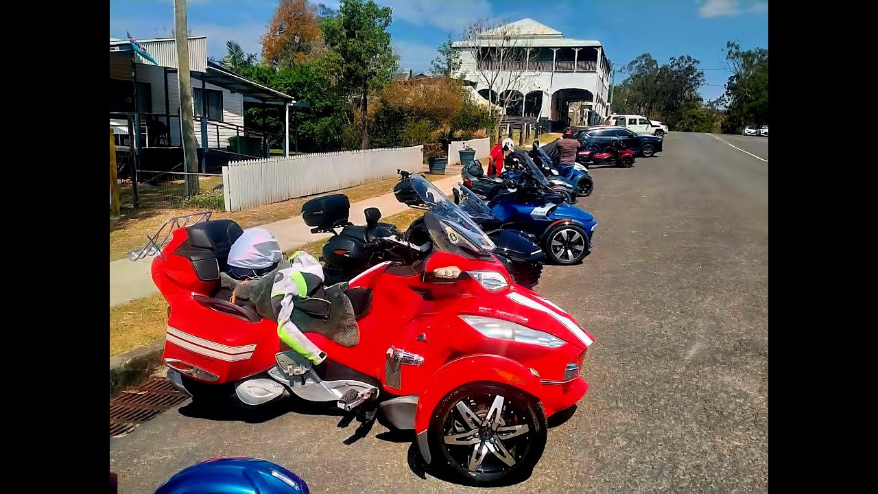 A hot ride to a little known Pub (where is Linville?) – Can-am Spyders – Spring 2025 Australia