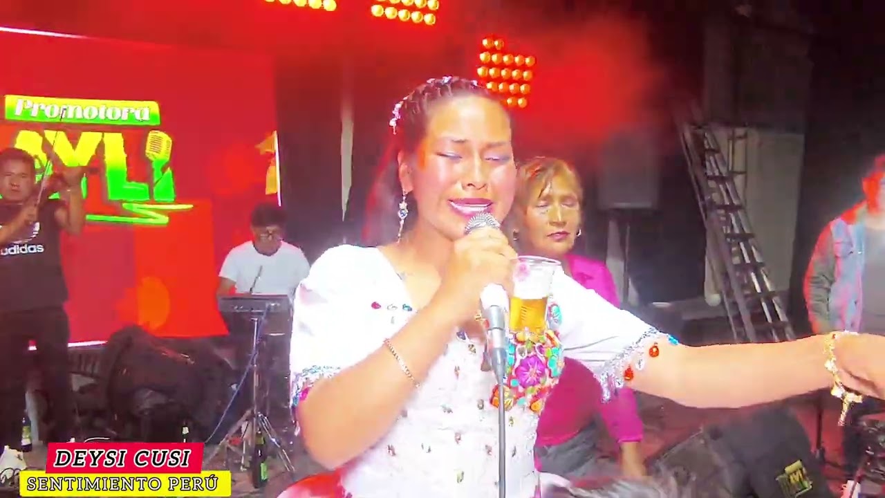 DEYSI CUSI (Sentimiento Perú) en LIRCAY 